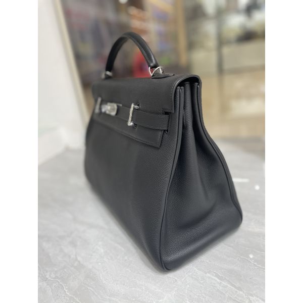 HERM Kelly 42 Maxi Handmade Bag in Black Clemence Leather