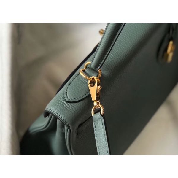HERM Kelly 28cm Bag In Vert Amande Clemence Leather GHW