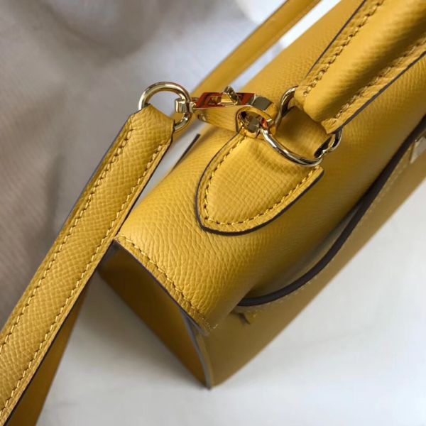 HERM Kelly 28cm Bag In Yellow Epsom Leather GHW