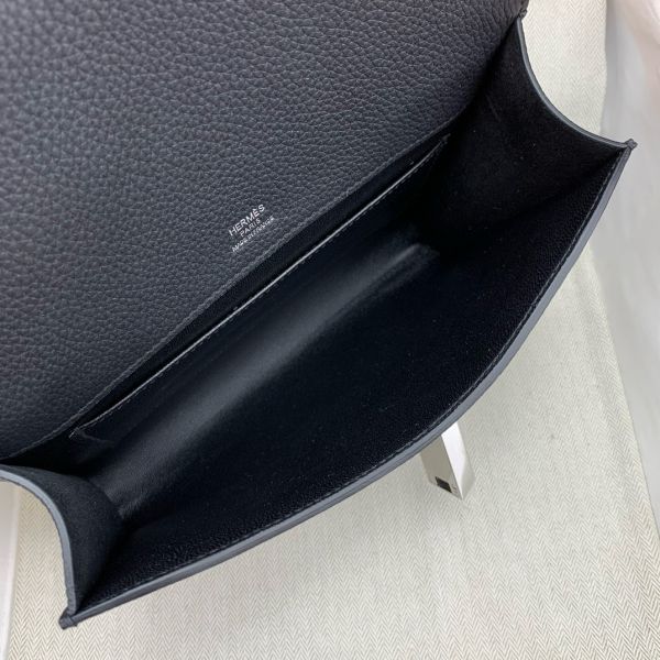 HERM Sac a Depeches 21 Bag in Black Clemence Leather