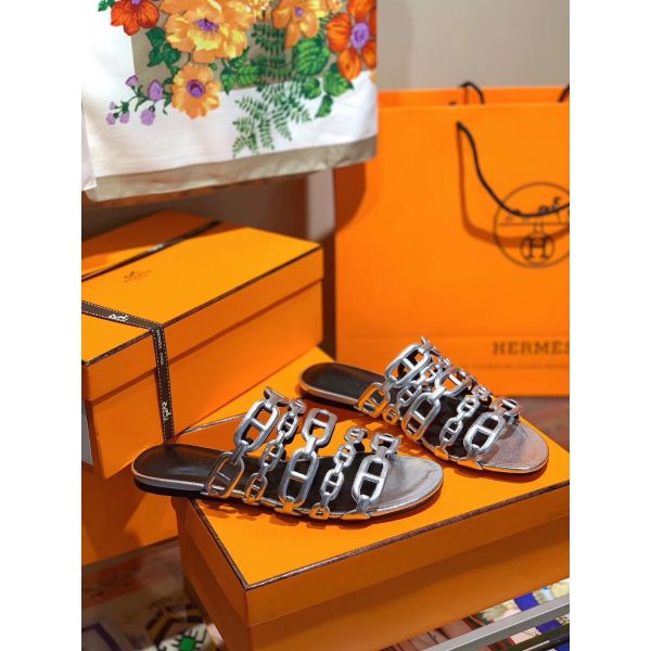 HERM Thalassa Sandals In Silver Metallic Calfskin