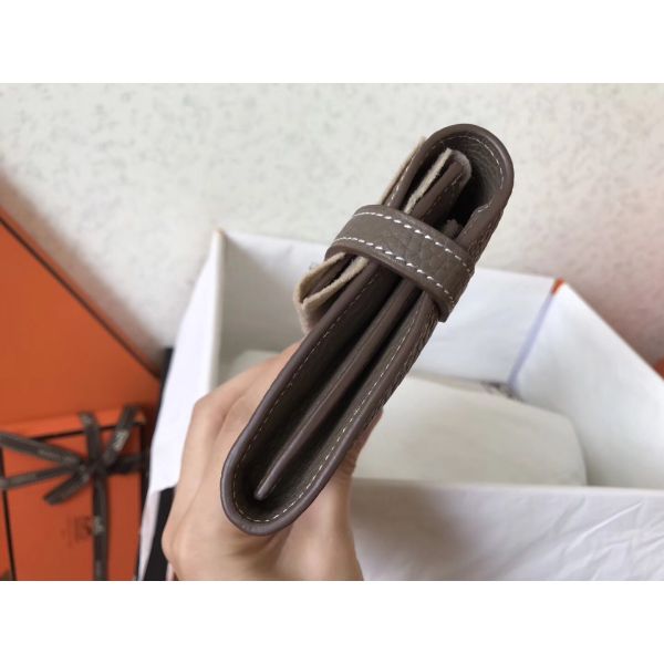 HERM Kelly Classic Long Wallet In Etoupe Clemence Leather