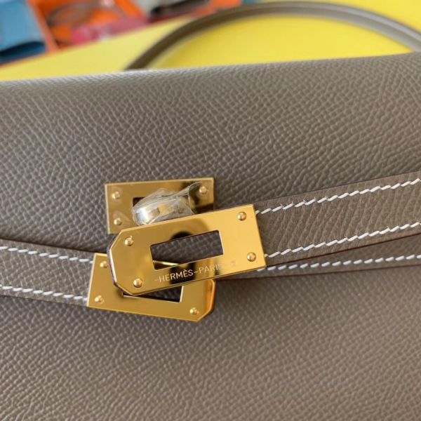 HERM Kelly Classique To Go Wallet In Taupe Epsom Calfskin