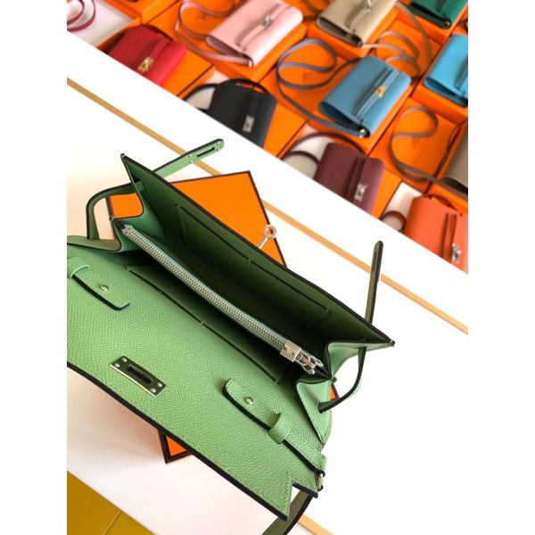 HERM Kelly Classique To Go Wallet In Vert Criquet Epsom Calfskin