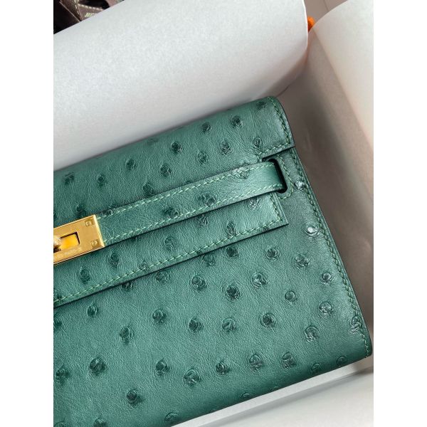 HERM Kelly Classique To Go Wallet in Malachite Ostrich Leather
