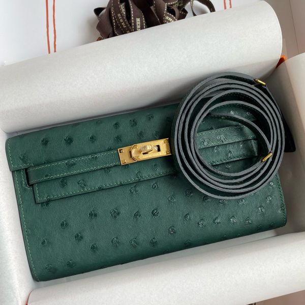 HERM Kelly Classique To Go Wallet in Malachite Ostrich Leather