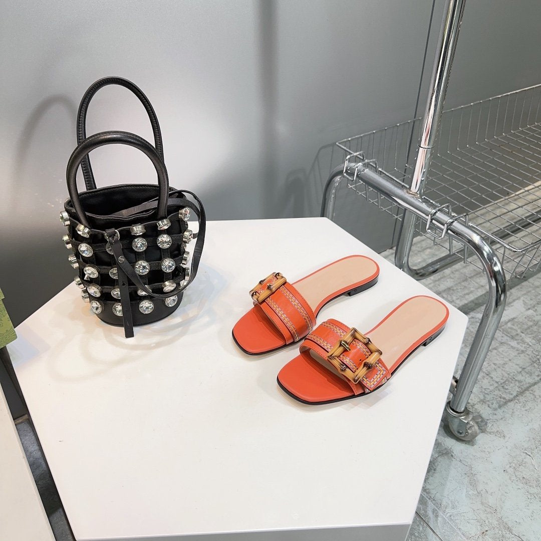 GG BAMBOO BUCKLE FLAT SANDALS ORANGE