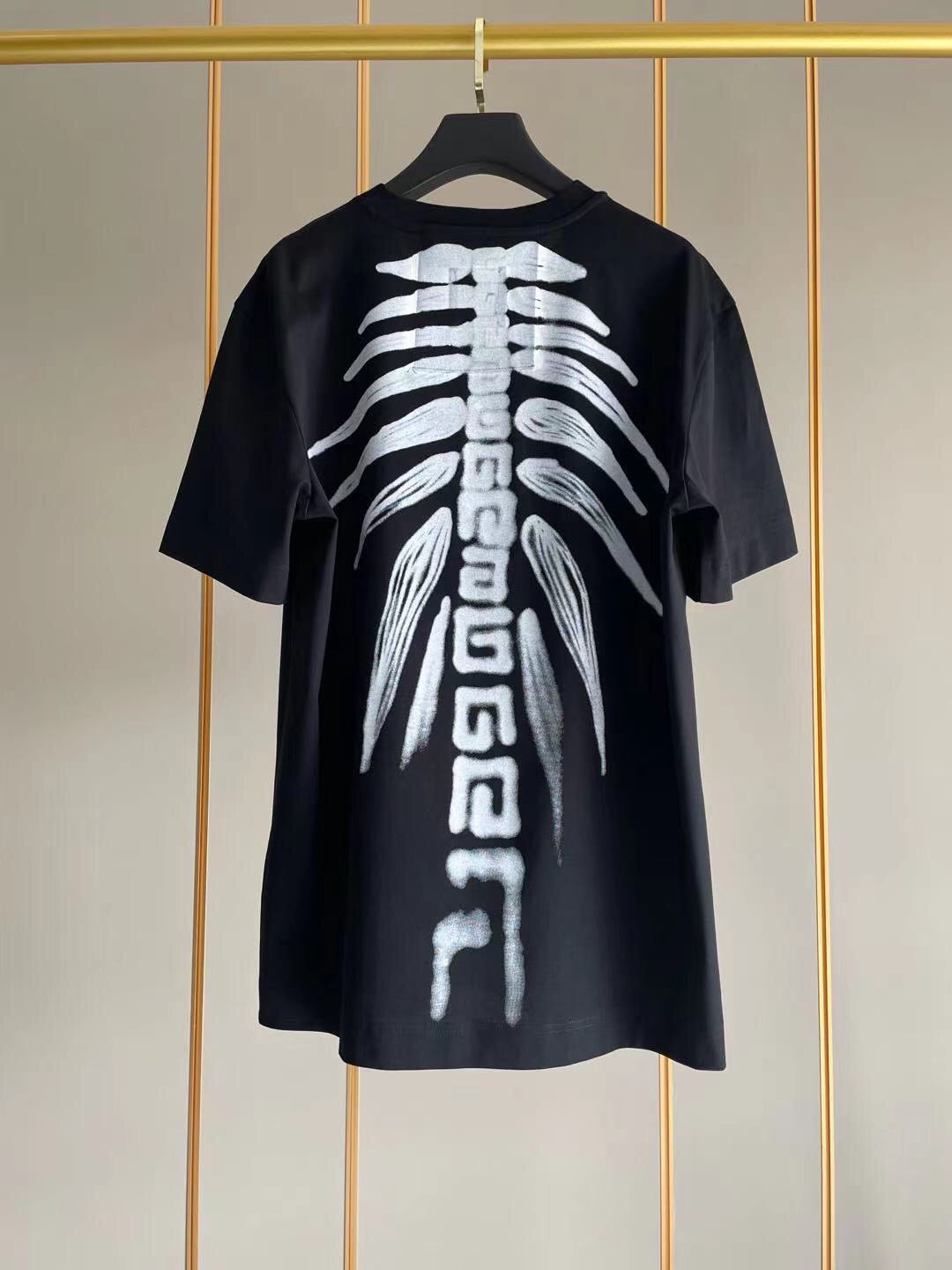 Givenchy T-shirt