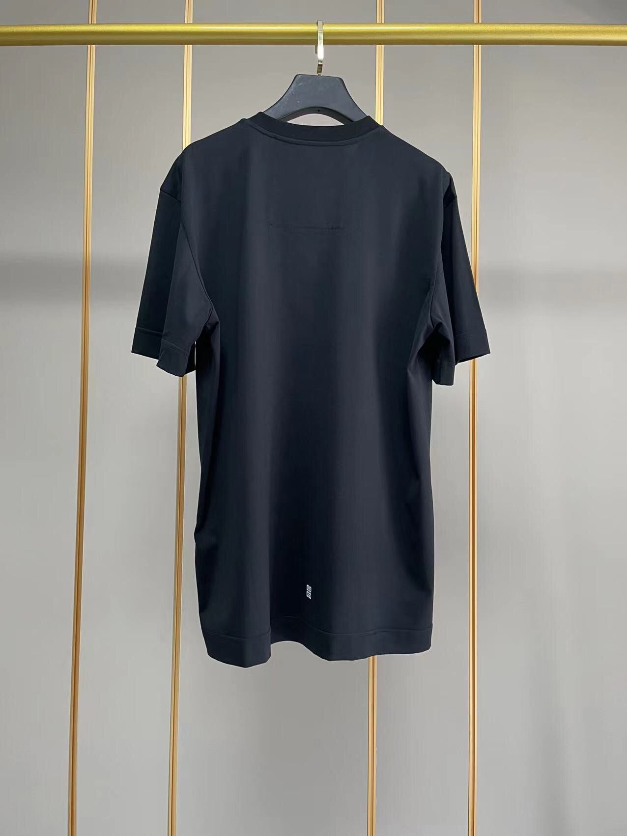 Givenchy T-shirt