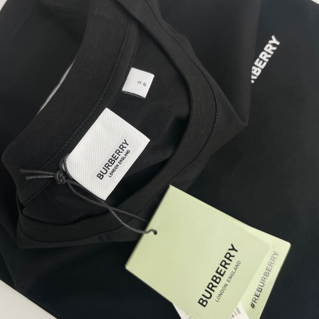 Burberry T-shirt