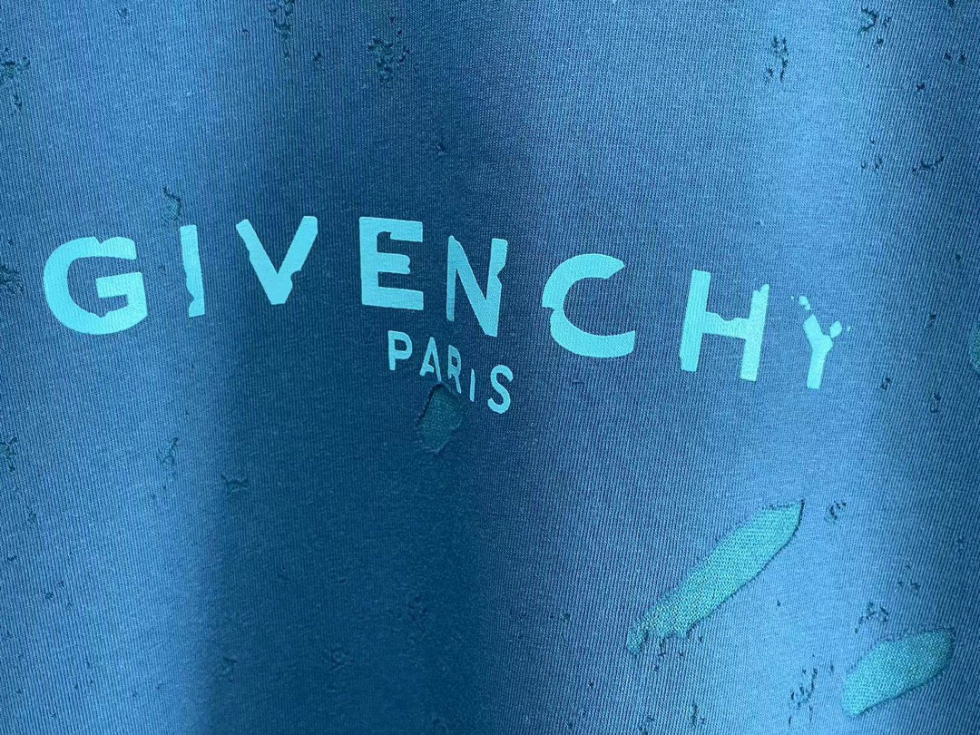 Givenchy T-shirt
