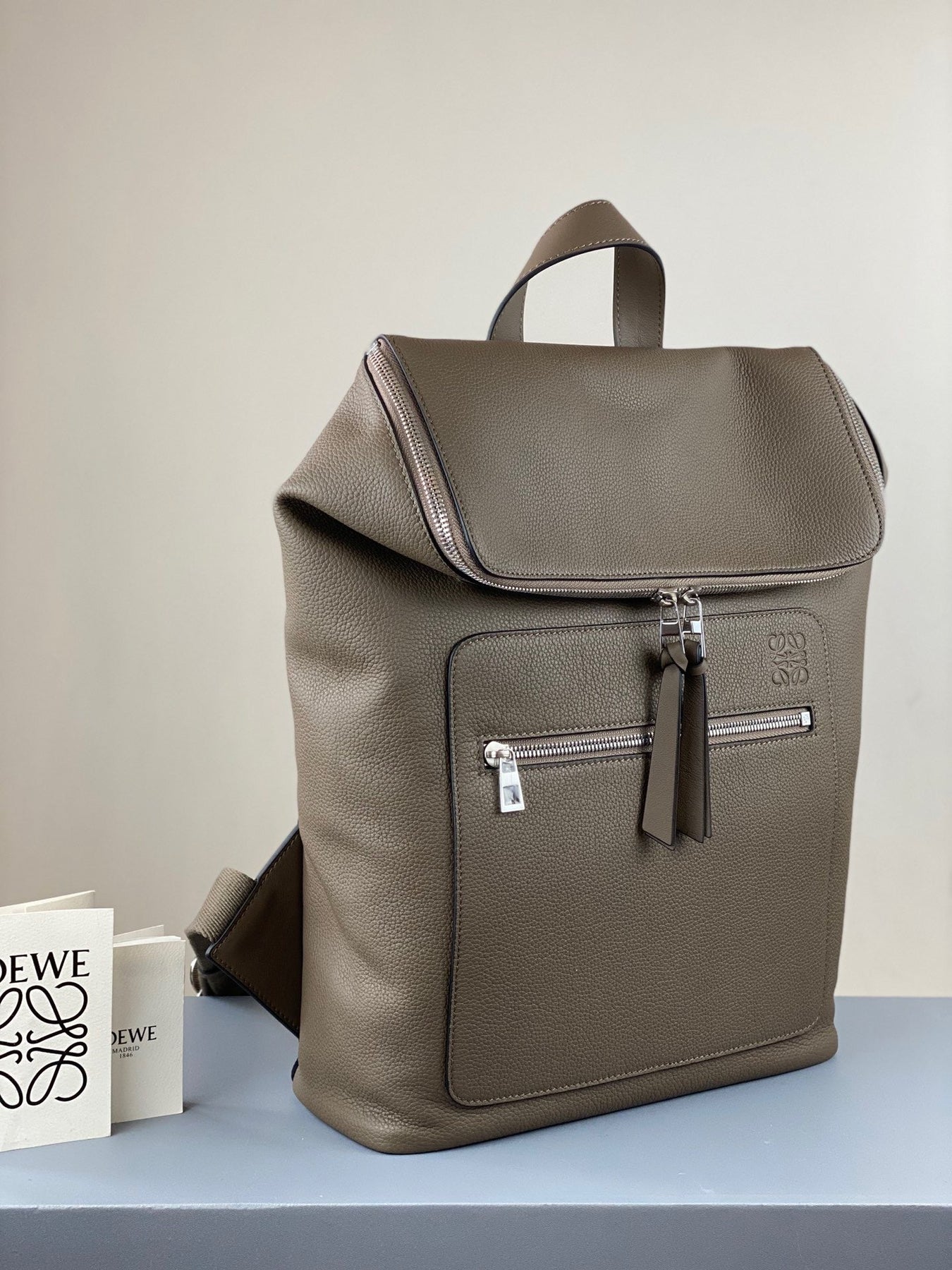 LO Backpack