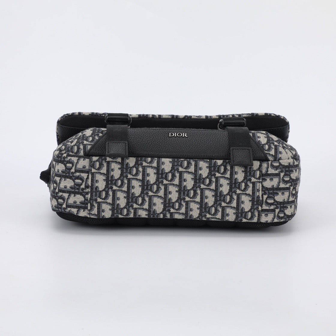 DIO Explorer Oblique Messages Bags