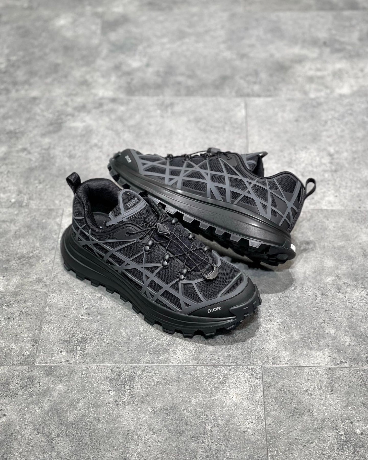 DIO Sneakers