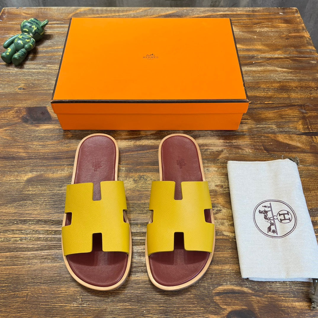 HERM Sandal