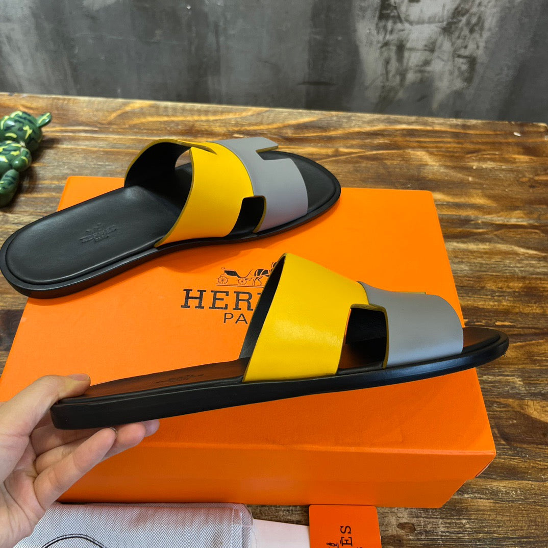 HERM Sandal