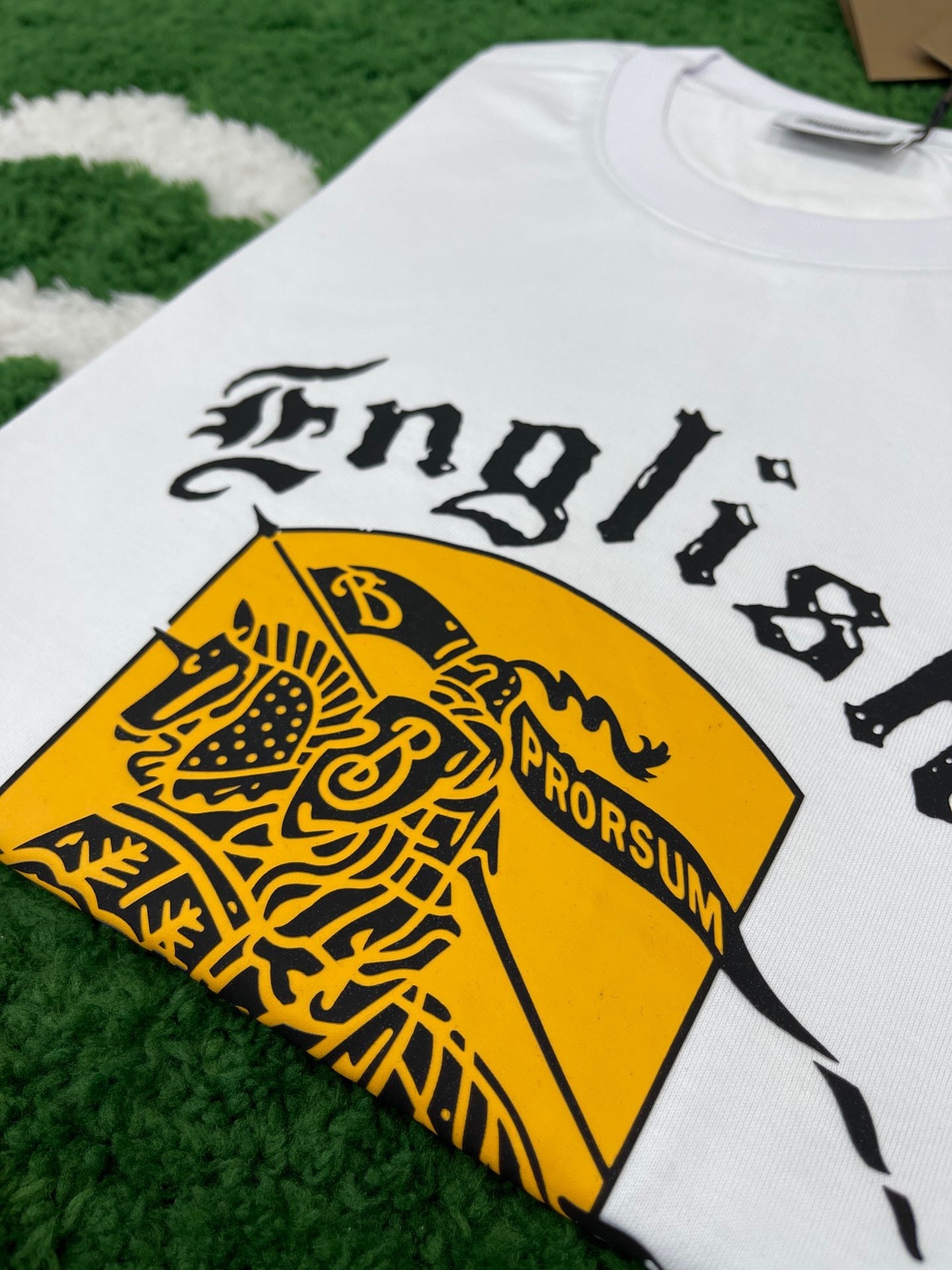 Burberry T-shirt