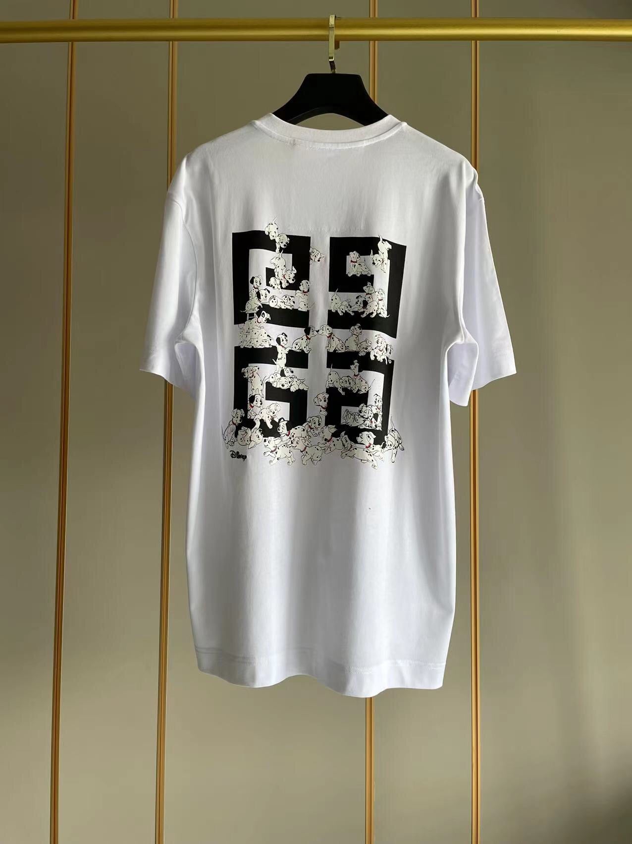 Givenchy T-shirt