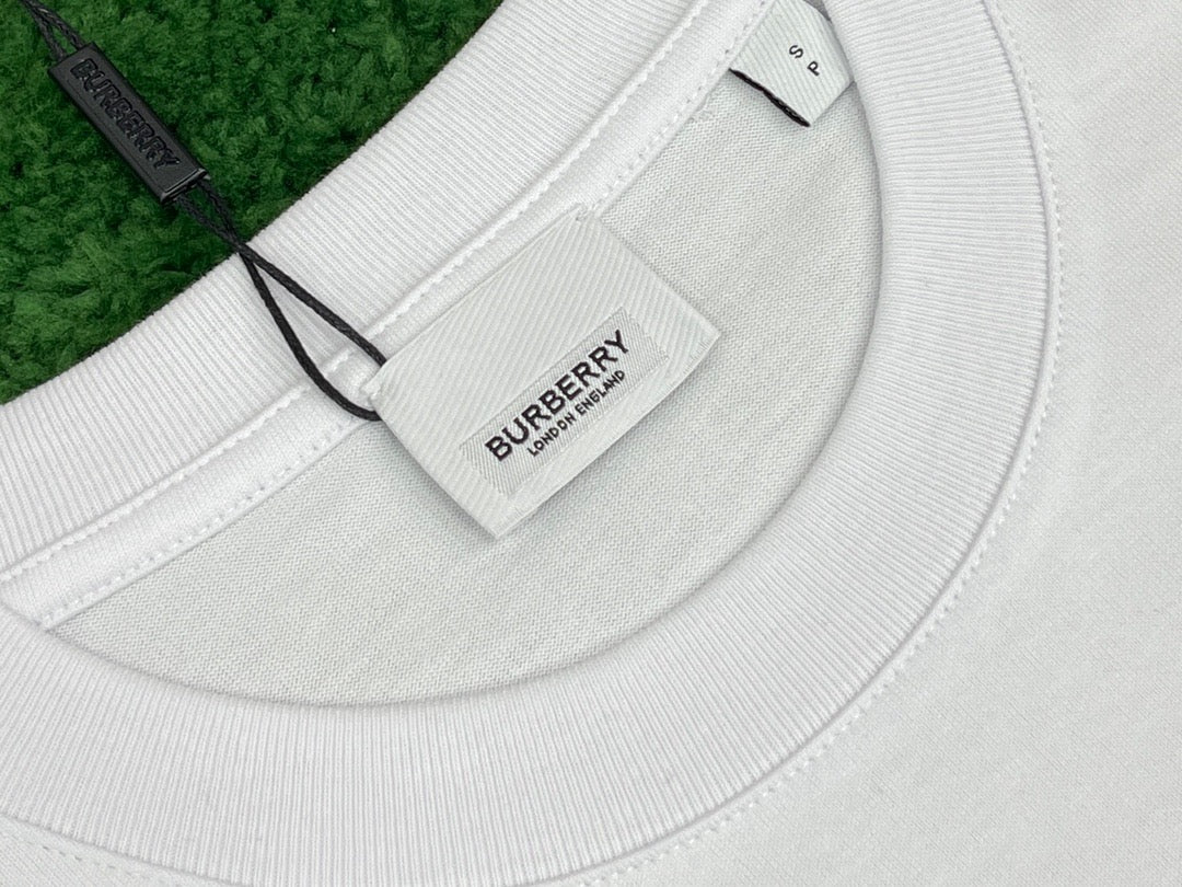 Burberry T-shirt