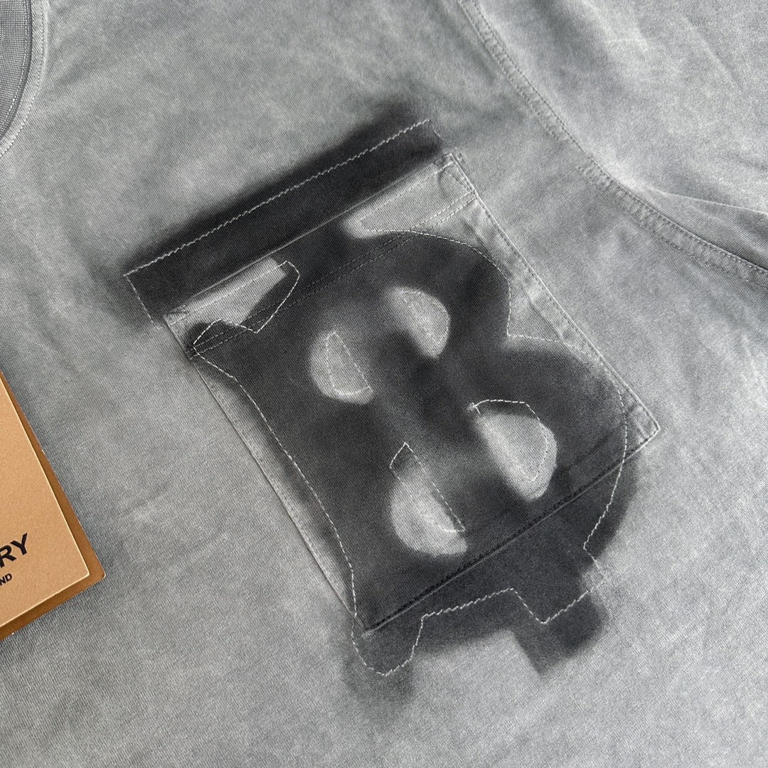 Burberry T-shirt