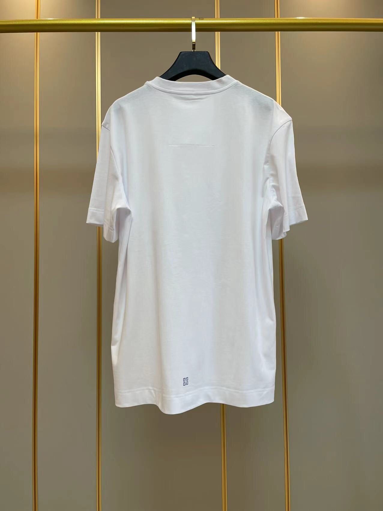 Givenchy T-shirt