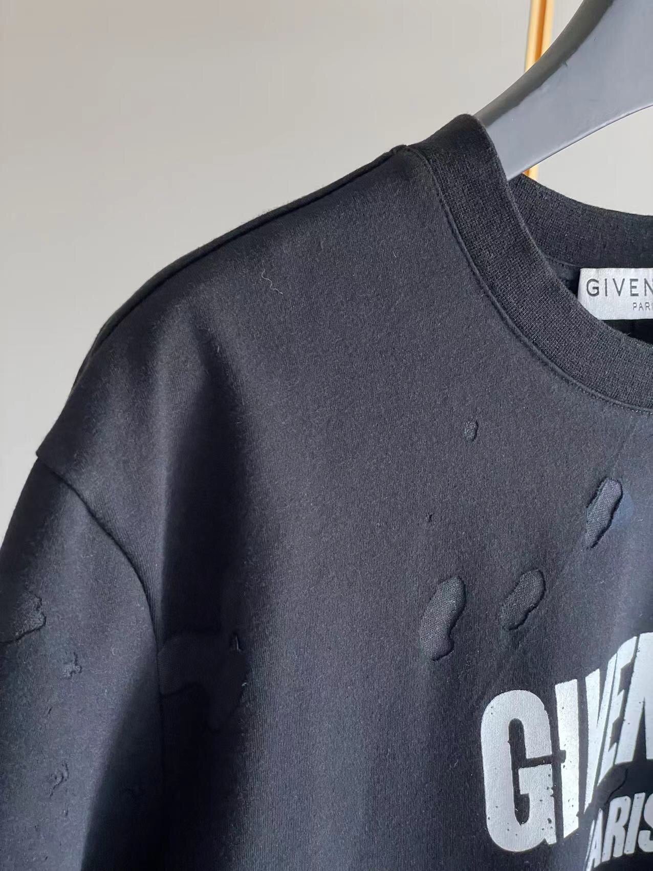 Givenchy T-shirt