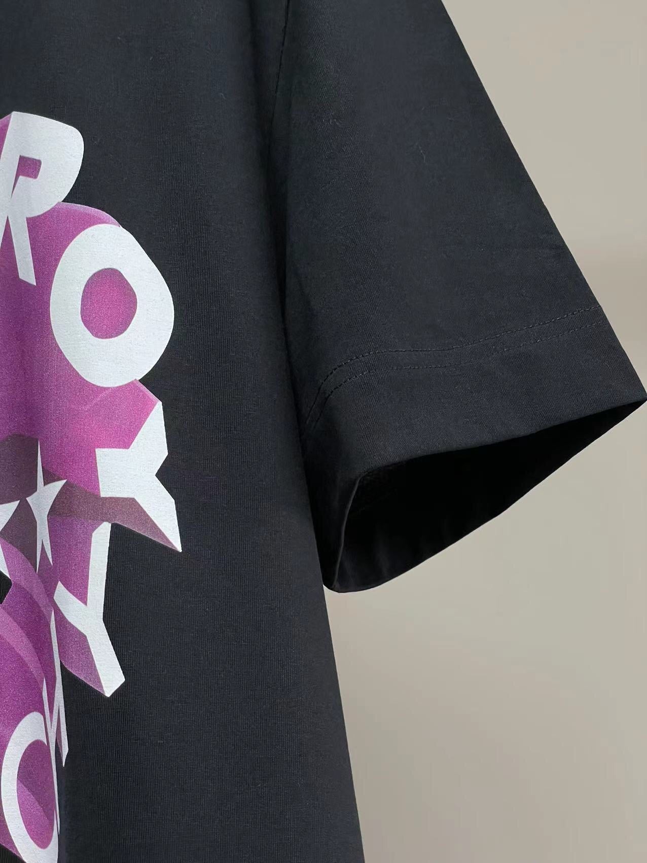 Givenchy T-shirt
