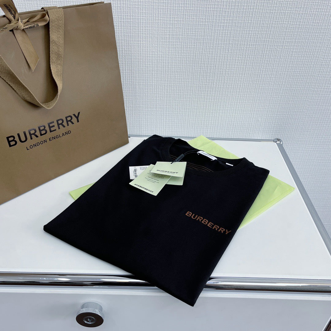 Burberry T-shirt