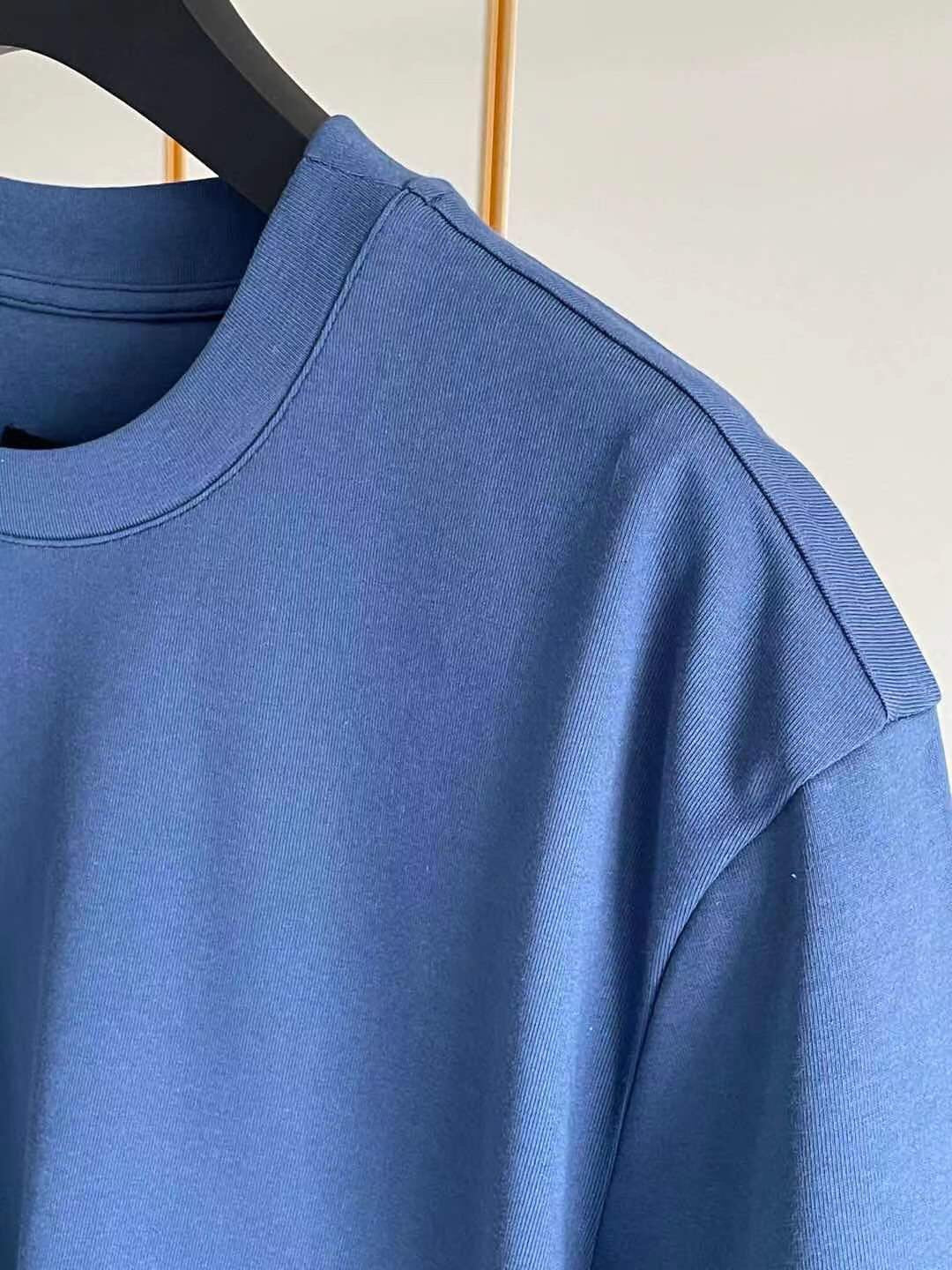 Givenchy T-shirt