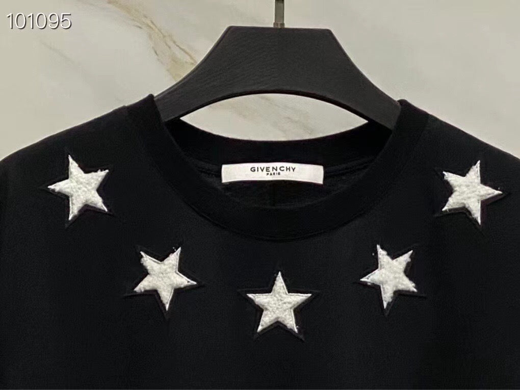 Givenchy T-shirt