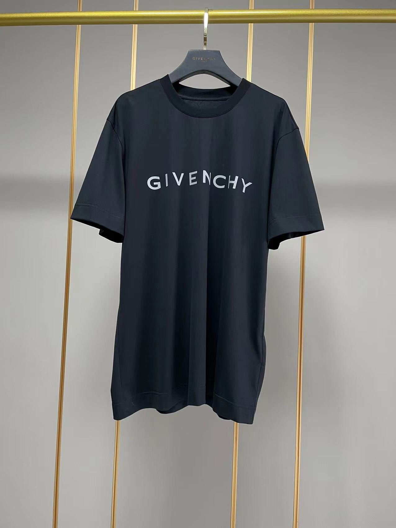 Givenchy T-shirt