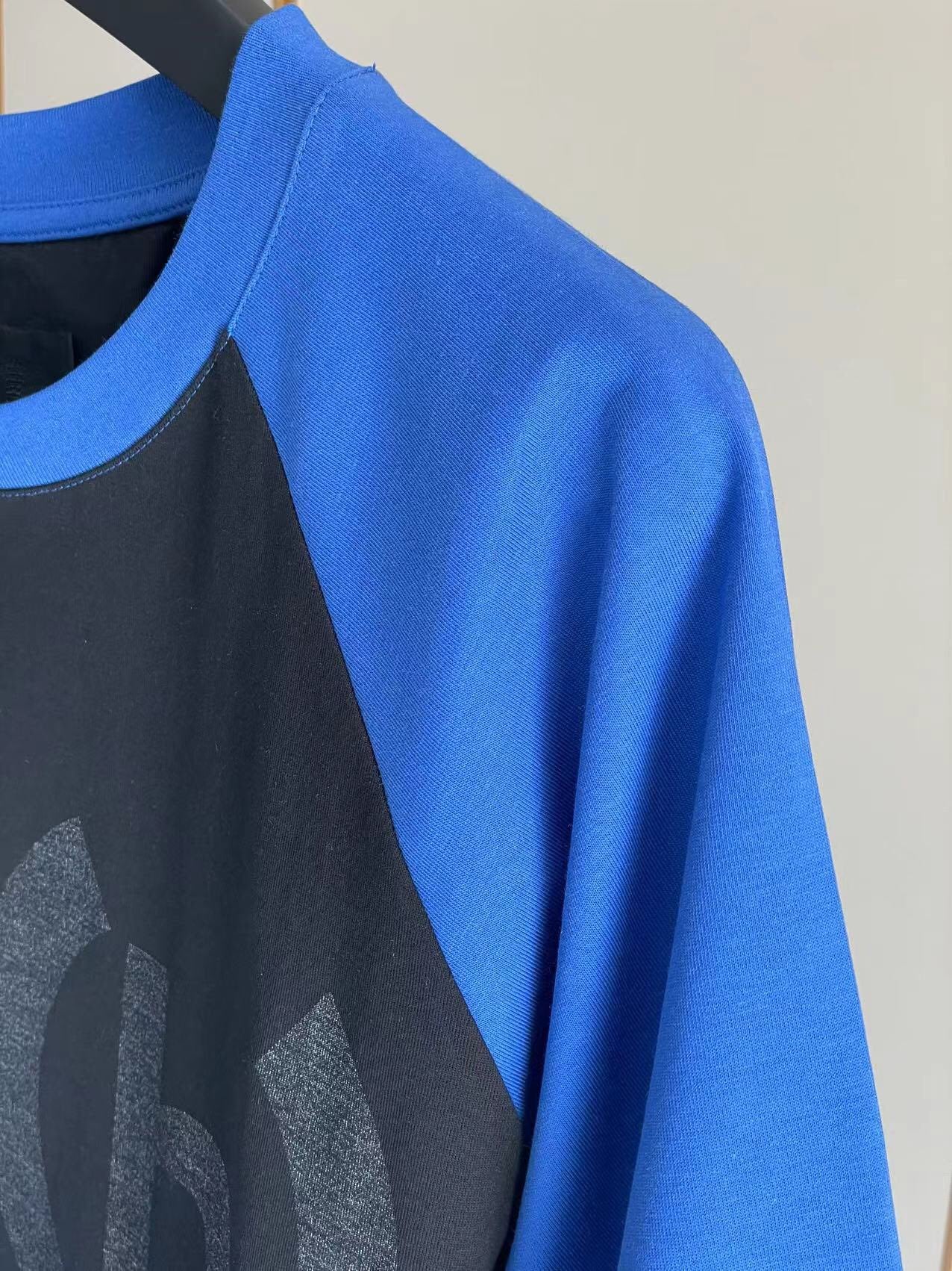 Givenchy T-shirt