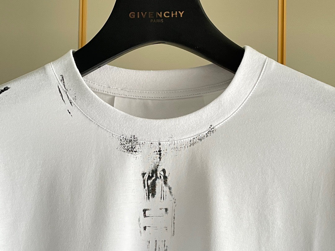 Givenchy T-shirt