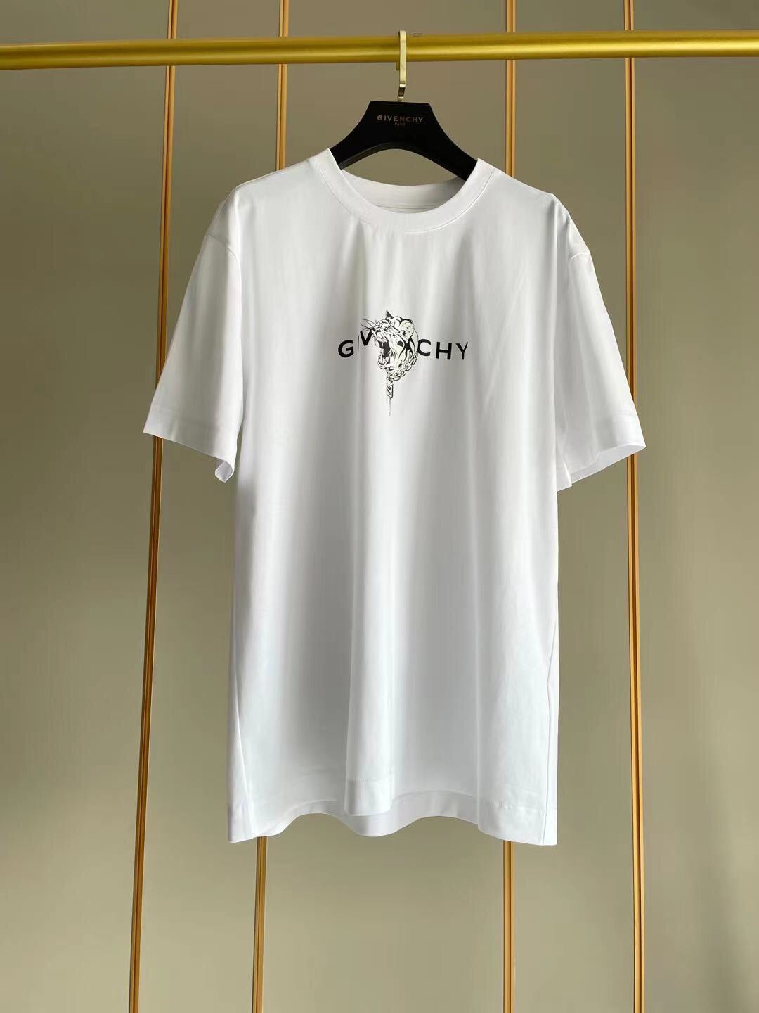 Givenchy T-shirt
