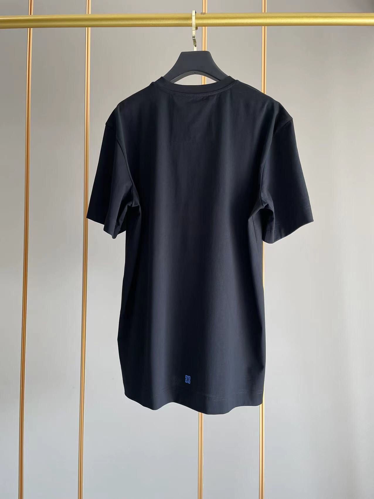 Givenchy T-shirt