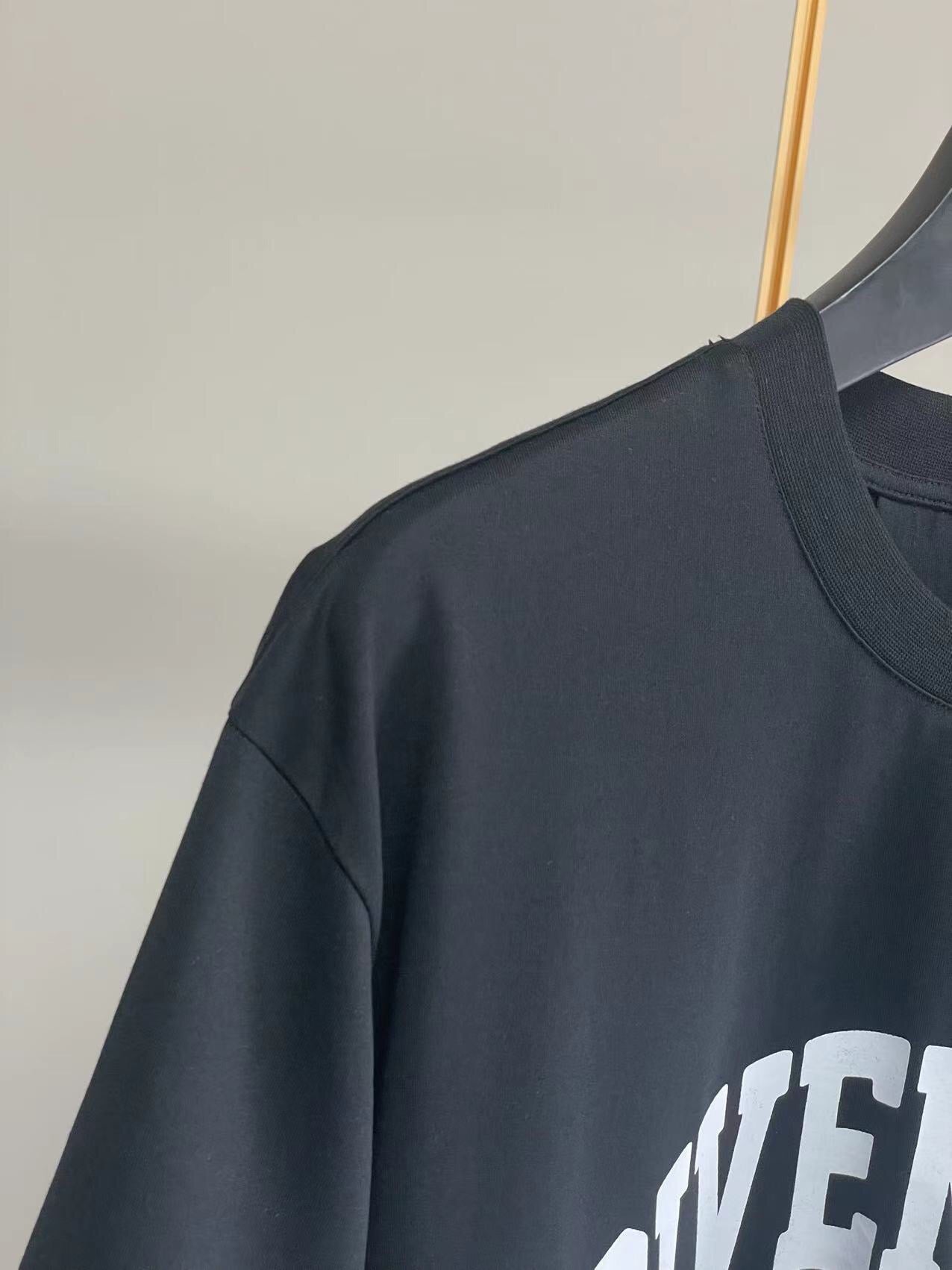 Givenchy T-shirt