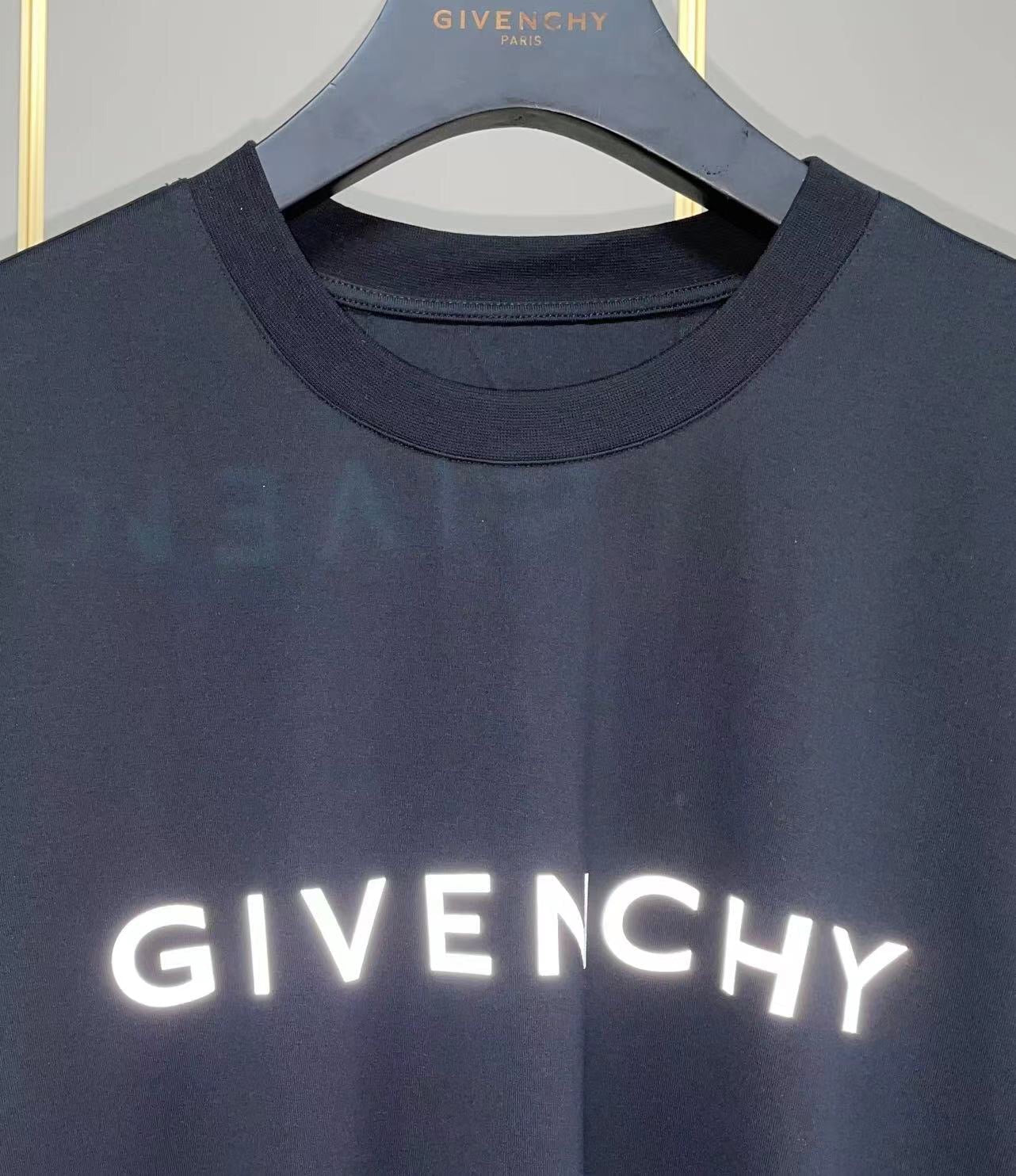 Givenchy T-shirt