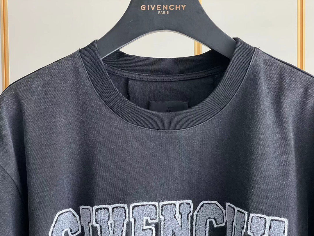 Givenchy T-Shirt