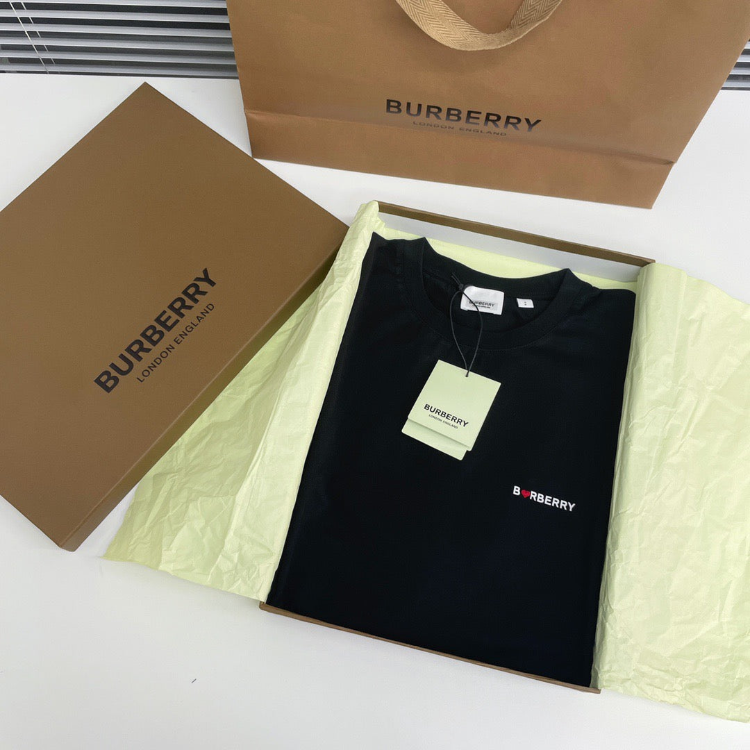 Burberry T-shirt