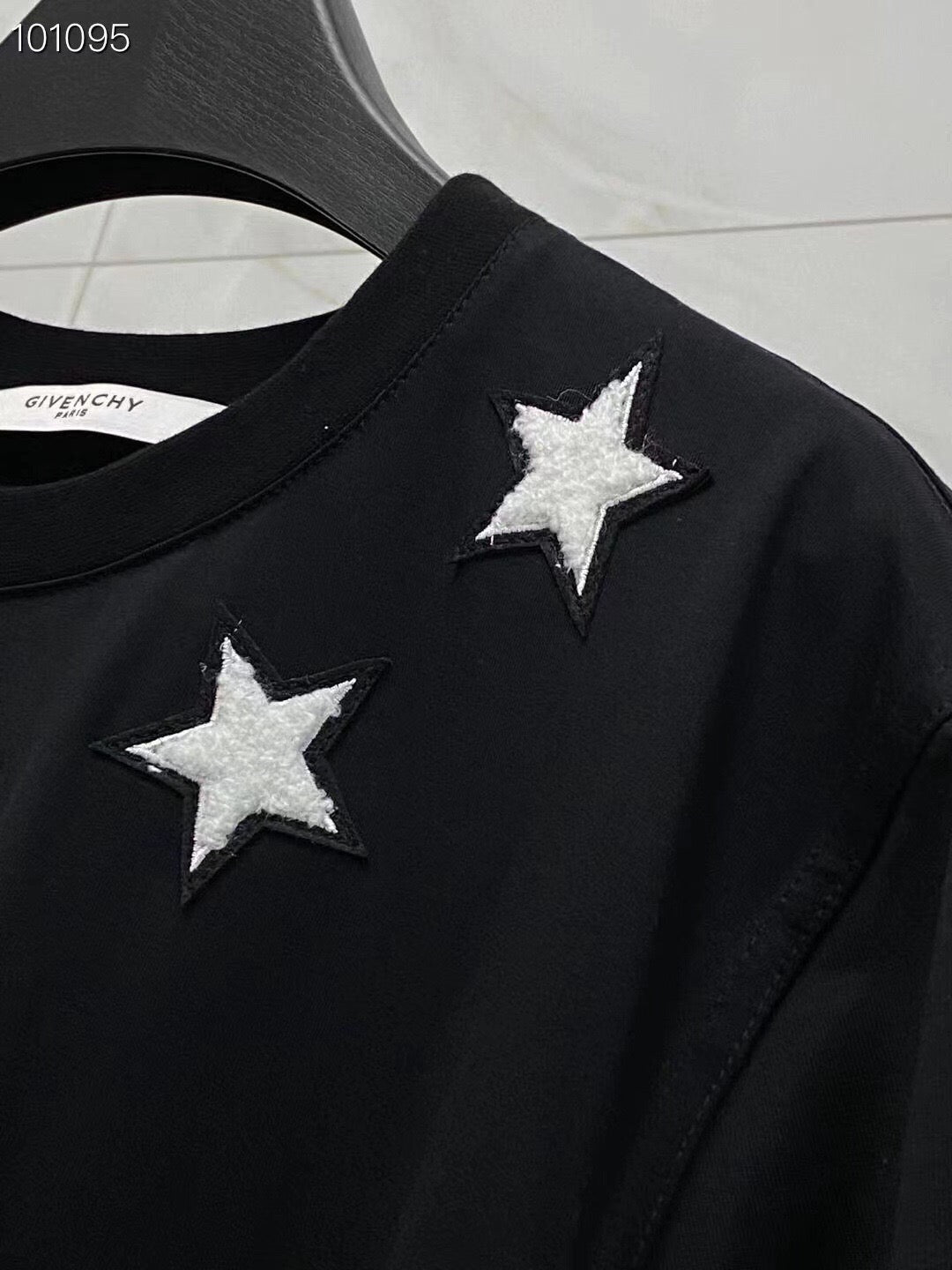 Givenchy T-shirt