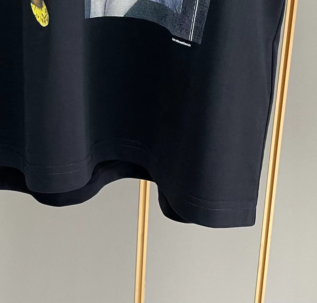 Givenchy T-shirt
