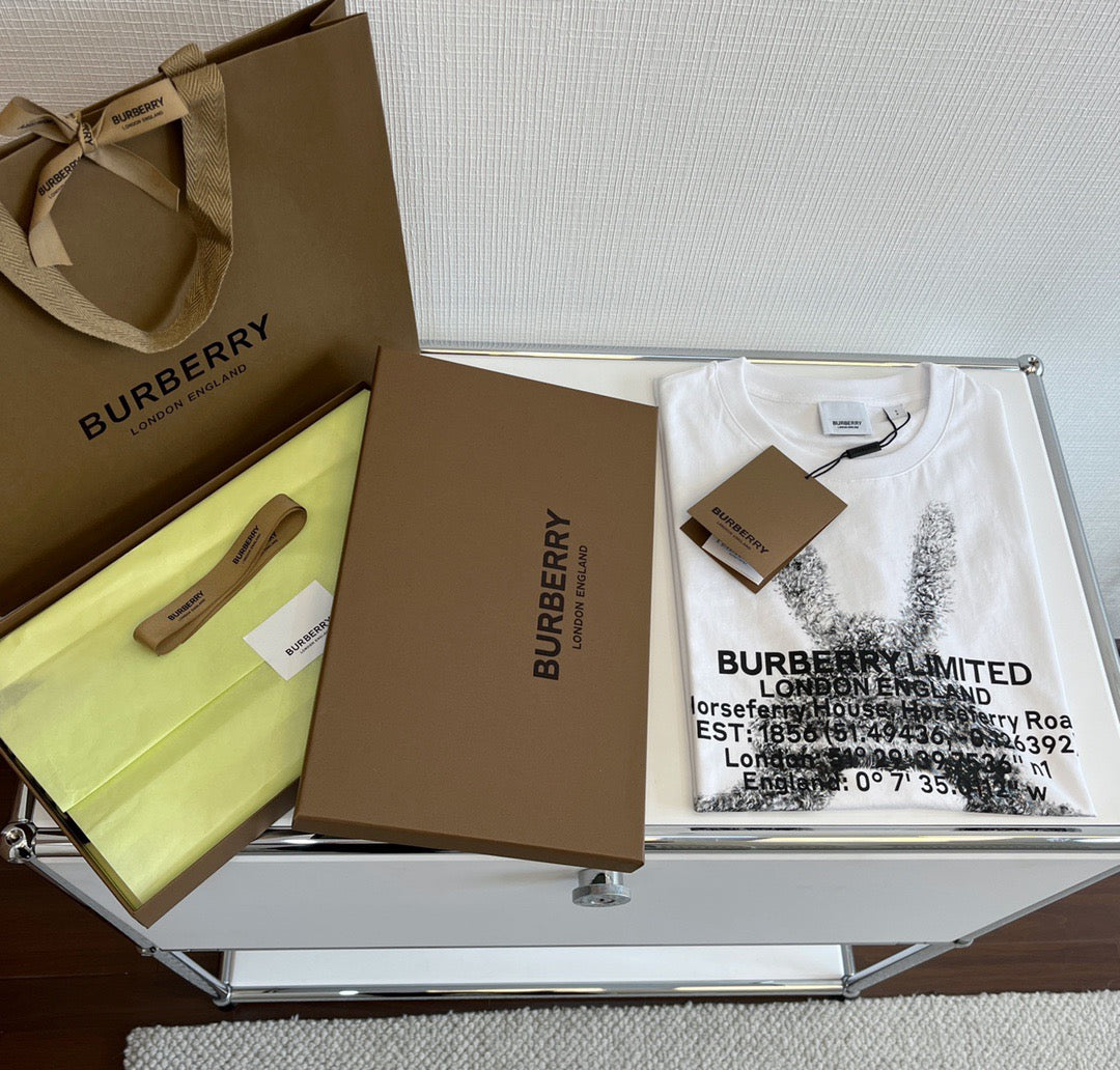 Burberry T-shirt