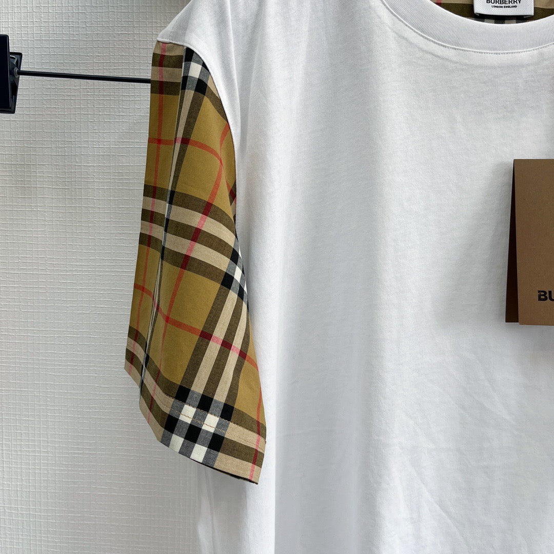 Burberry T-shirt