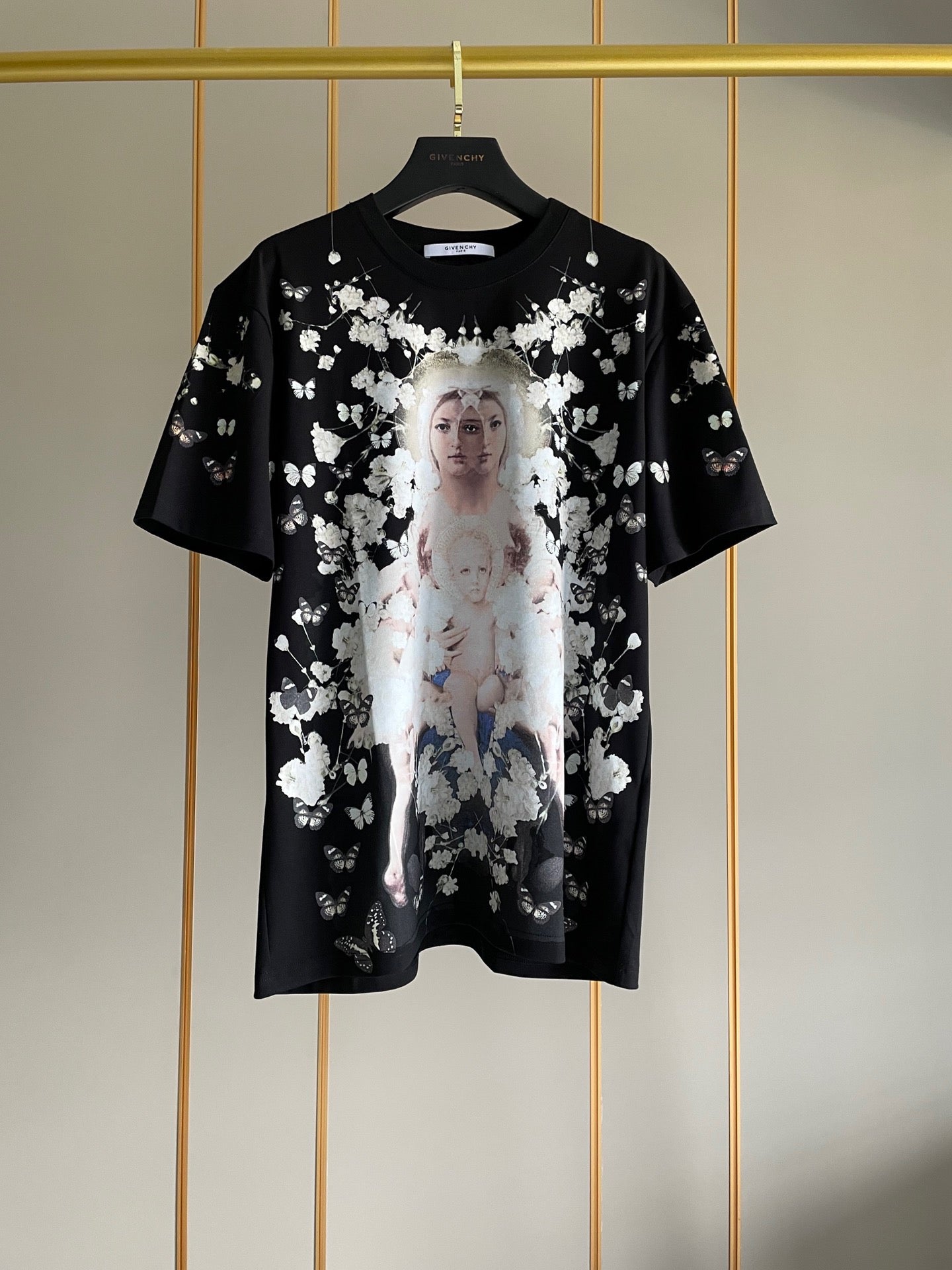 Givenchy T-shirt