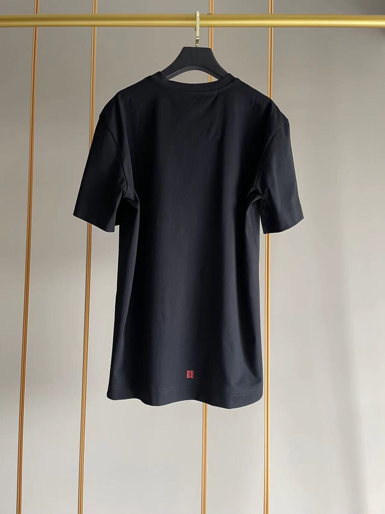 Givenchy T-shirt