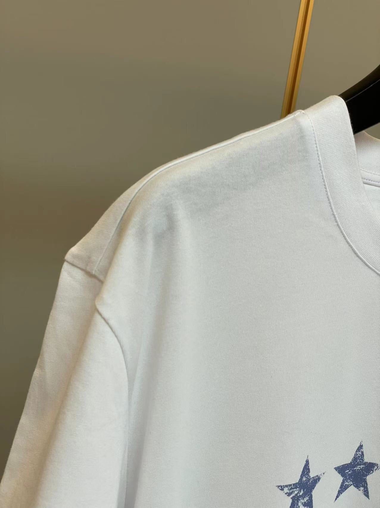 Givenchy T-shirt