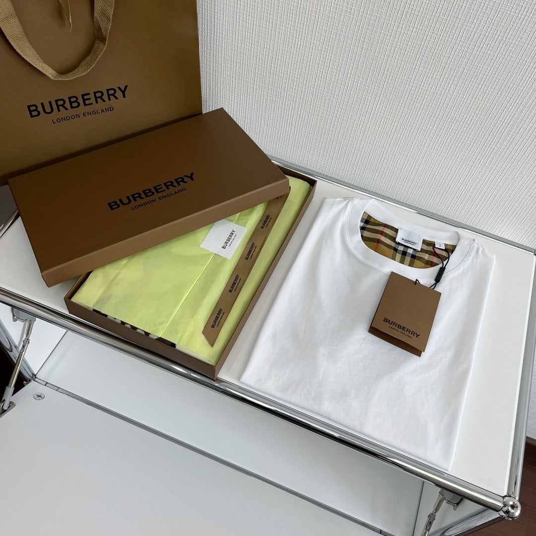 Burberry T-shirt