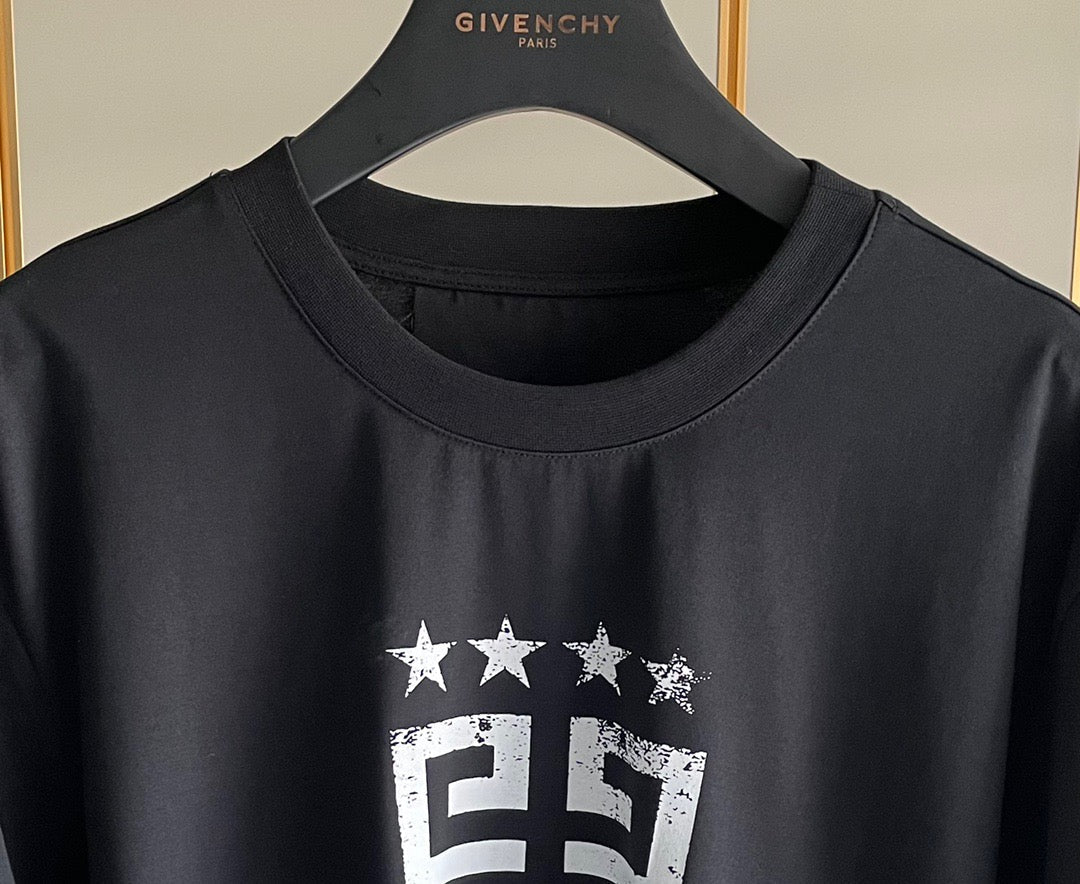Givenchy T-shirt