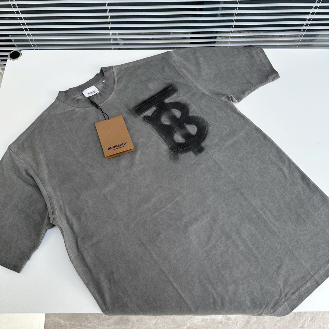 Burberry T-shirt