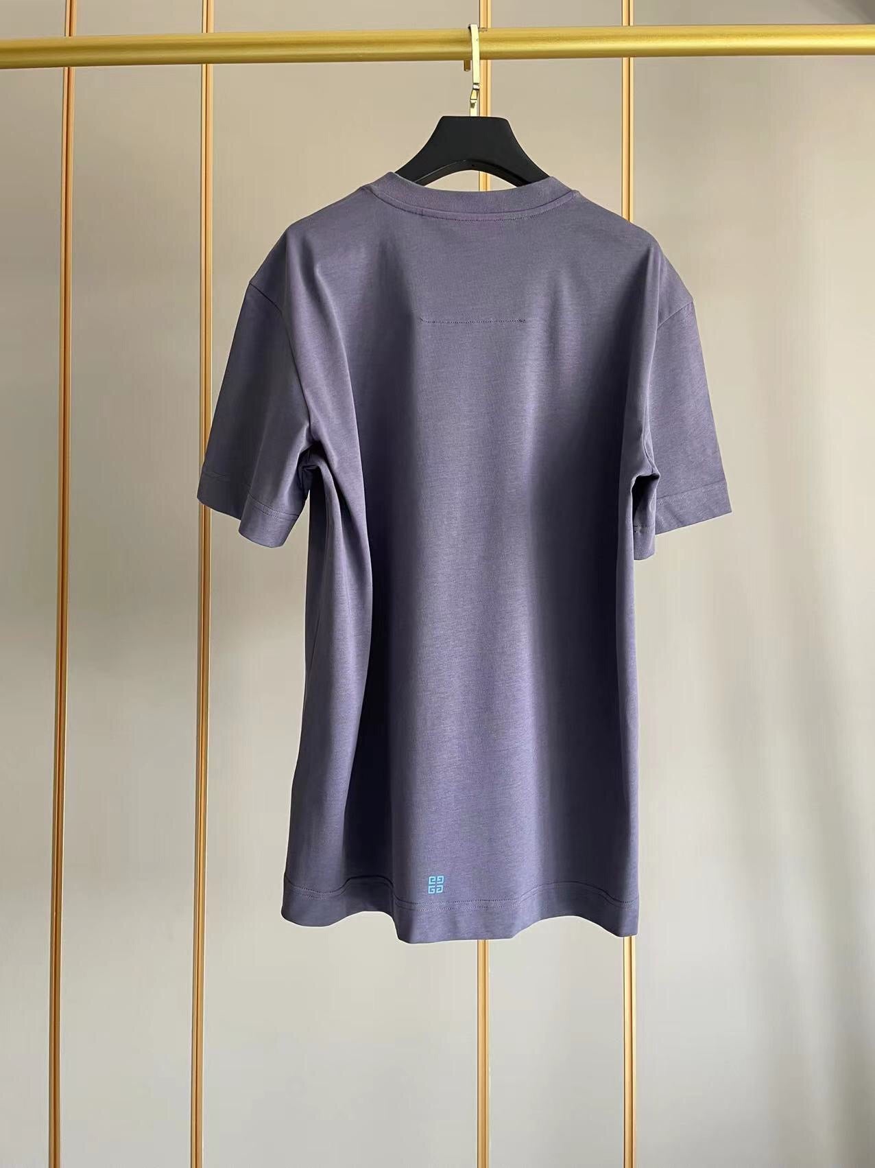 Givenchy T-shirt